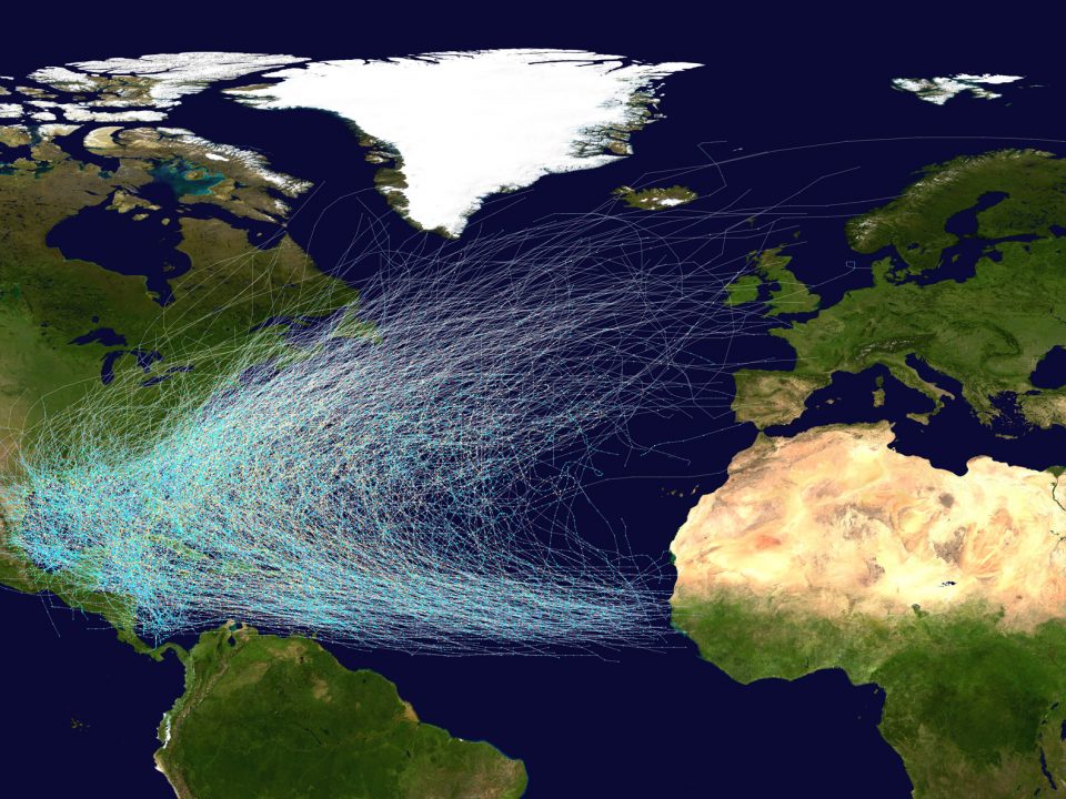 Atlantic_hurricane_tracks